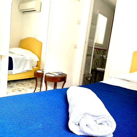 I Tre Soli Apartments By Caprirooms Zewnętrze zdjęcie