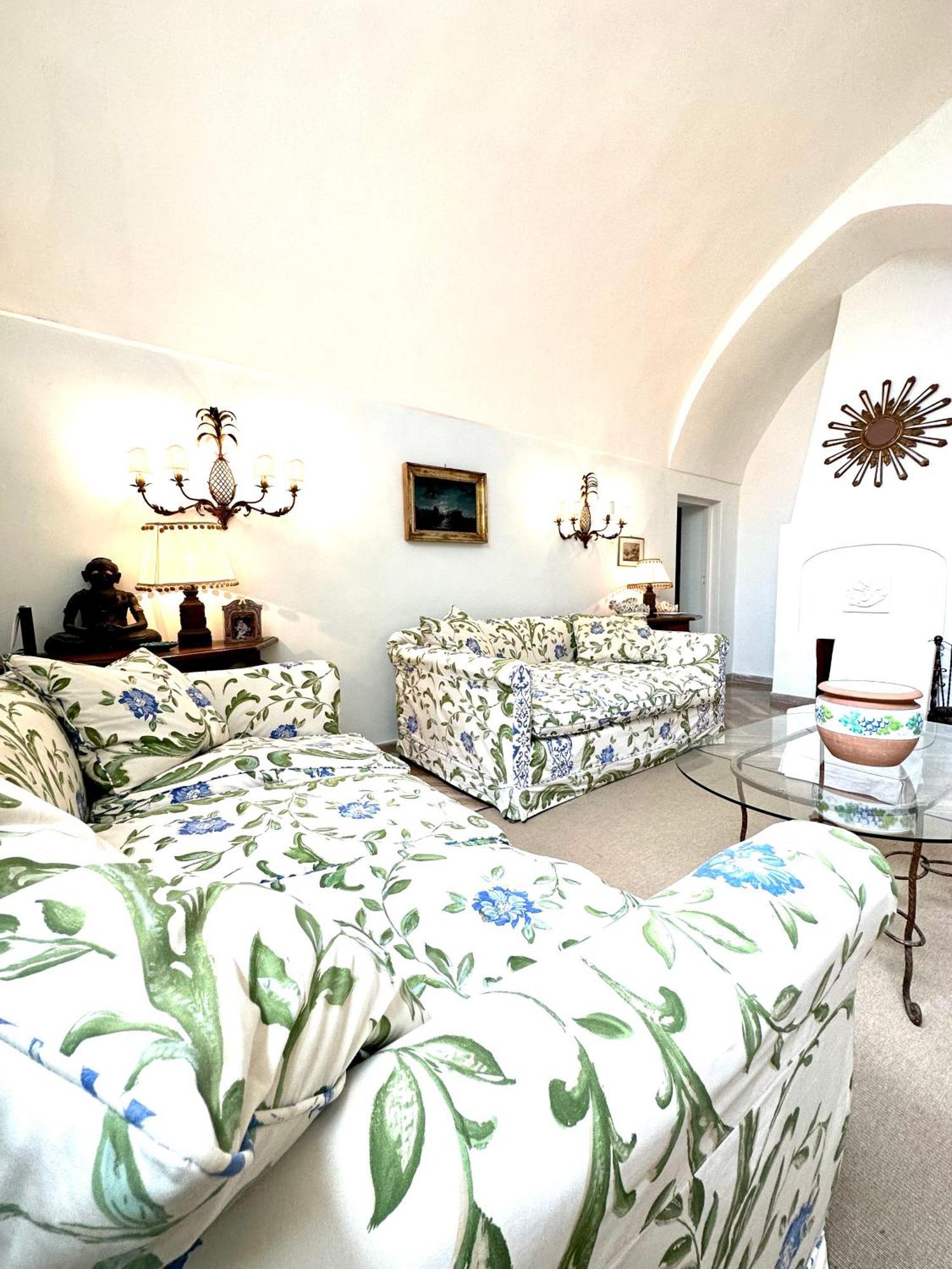 I Tre Soli Apartments By Caprirooms Zewnętrze zdjęcie